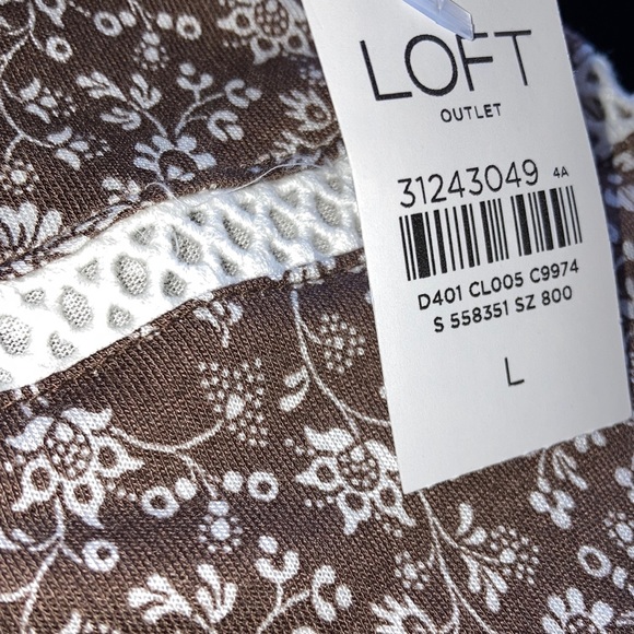 LOFT OUTLET, sleeveless, BROWN/WHITE FLOWERED TANK  SIZE LARGE - Picture 5 of 10